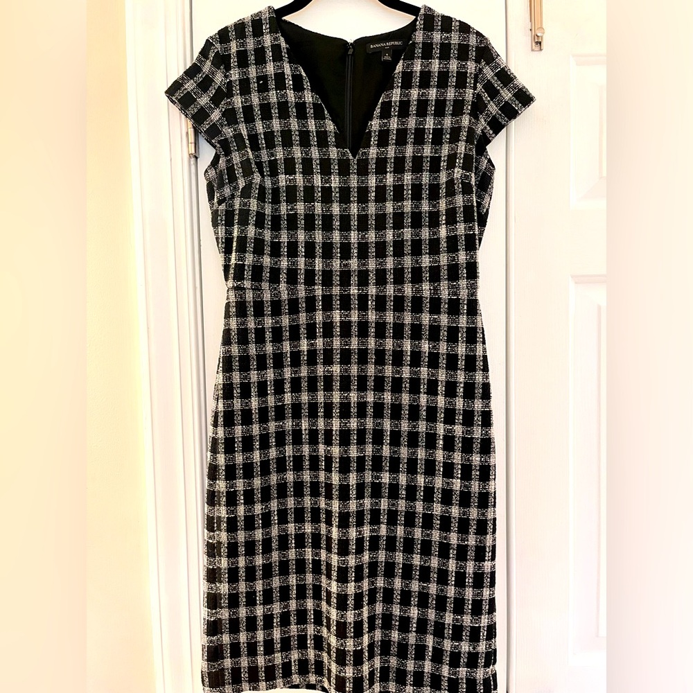 Banana Republic dress size 6.